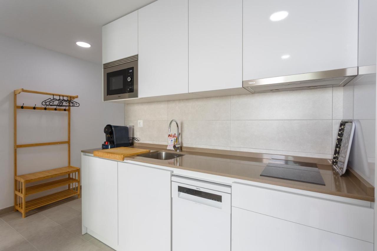 Poseidon Beach Apartment & Parking By Cadiz4Rentals Eksteriør bilde