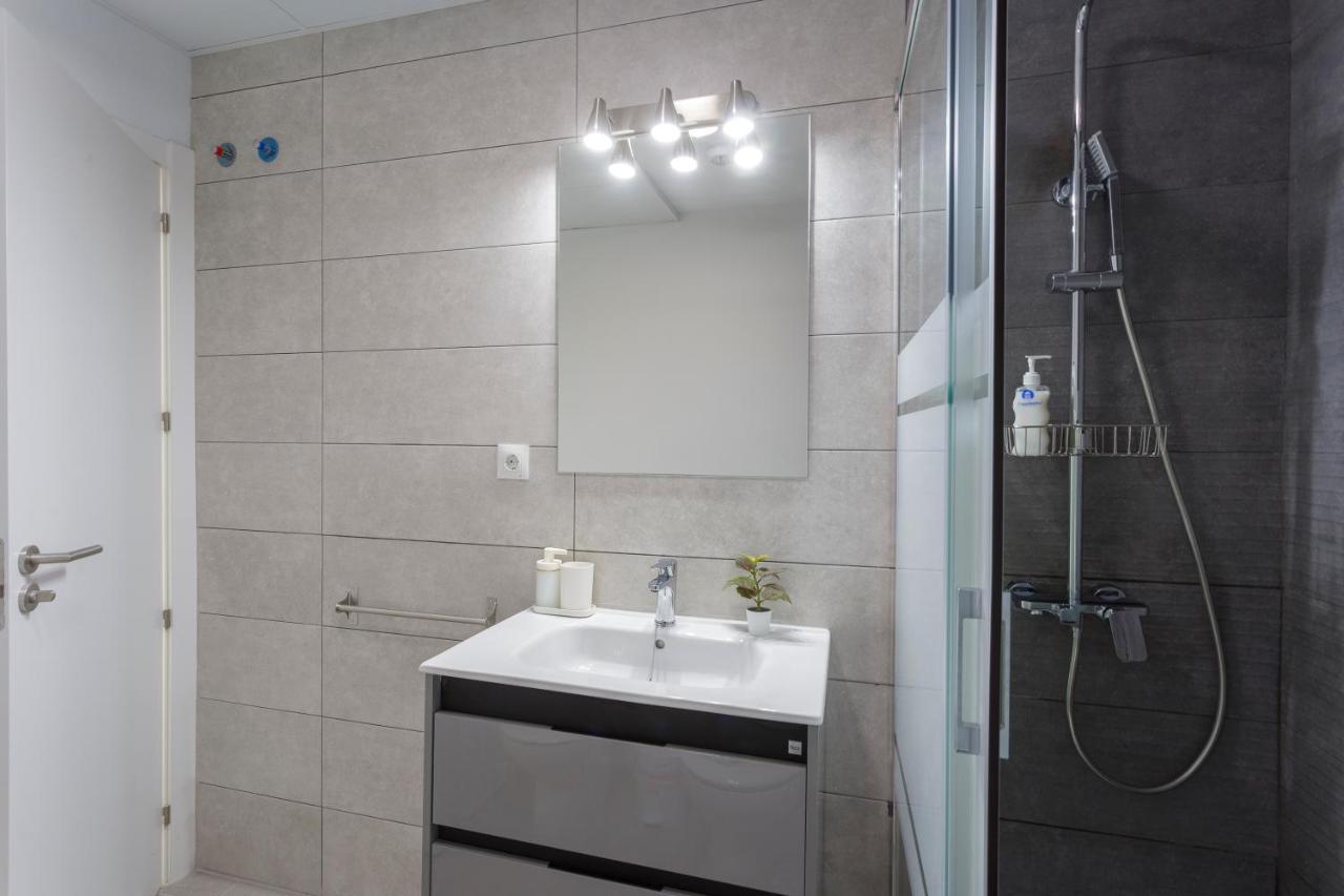 Poseidon Beach Apartment & Parking By Cadiz4Rentals Eksteriør bilde